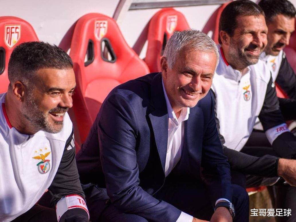 包含布莱顿发布备战花絮;今夜复出首秀;葡超任务艰巨;轮换策略成焦点的词条 包含布莱顿发布备战花絮;今夜复出首秀;葡超任务艰巨;轮换策略成焦点的词条